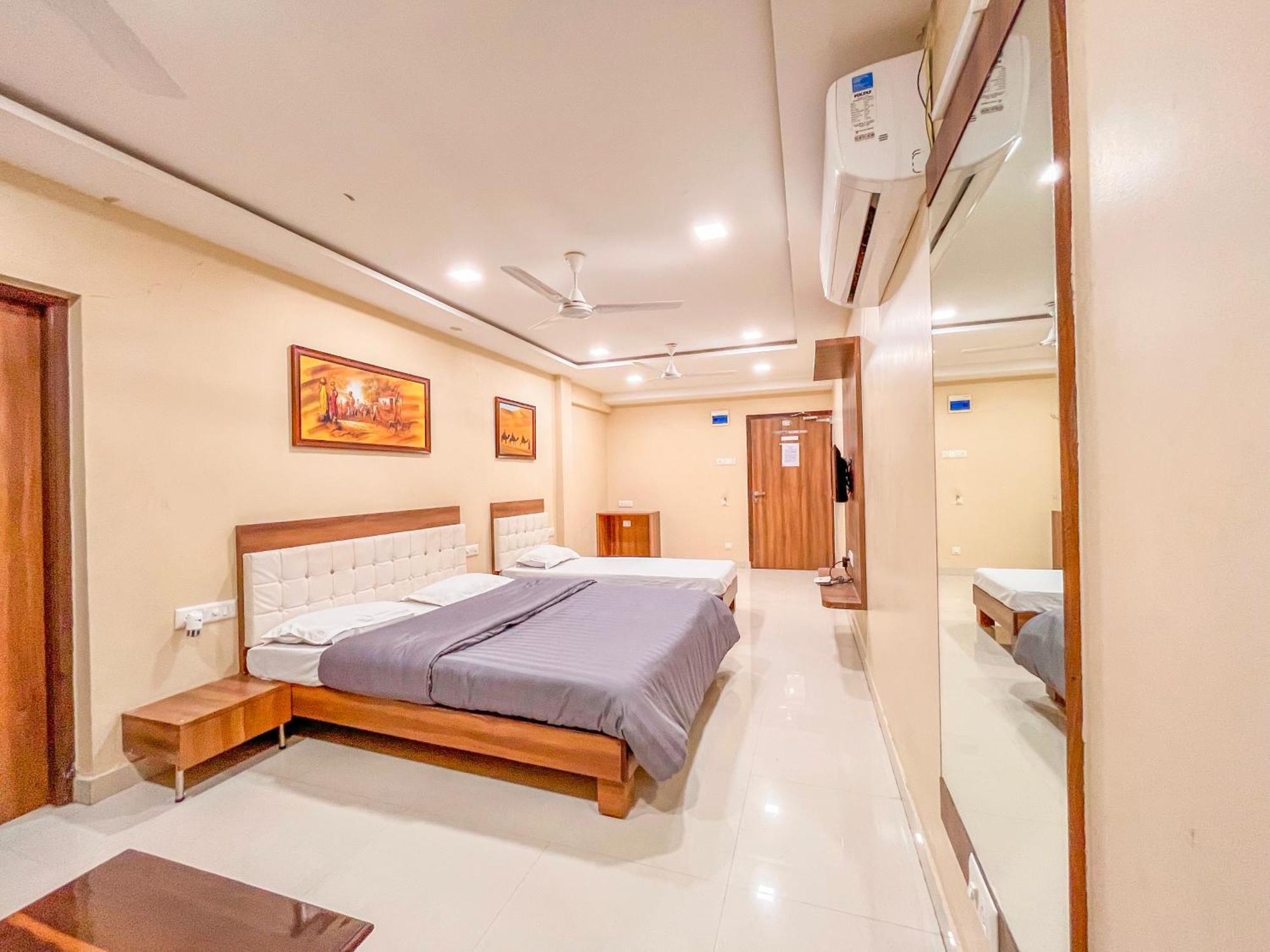 Stayguru Park View Residency Bhuj Dış mekan fotoğraf