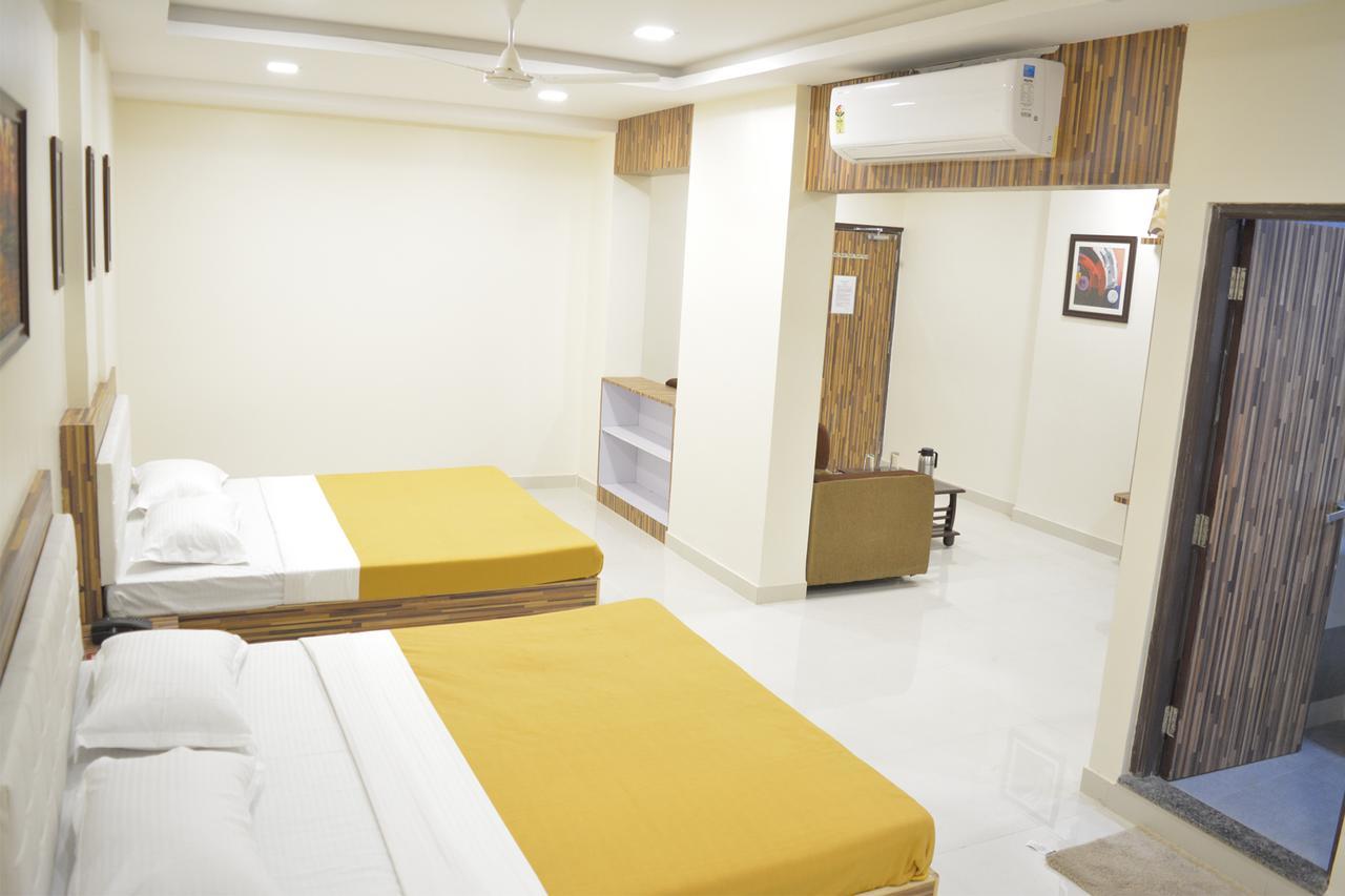Stayguru Park View Residency Bhuj Dış mekan fotoğraf